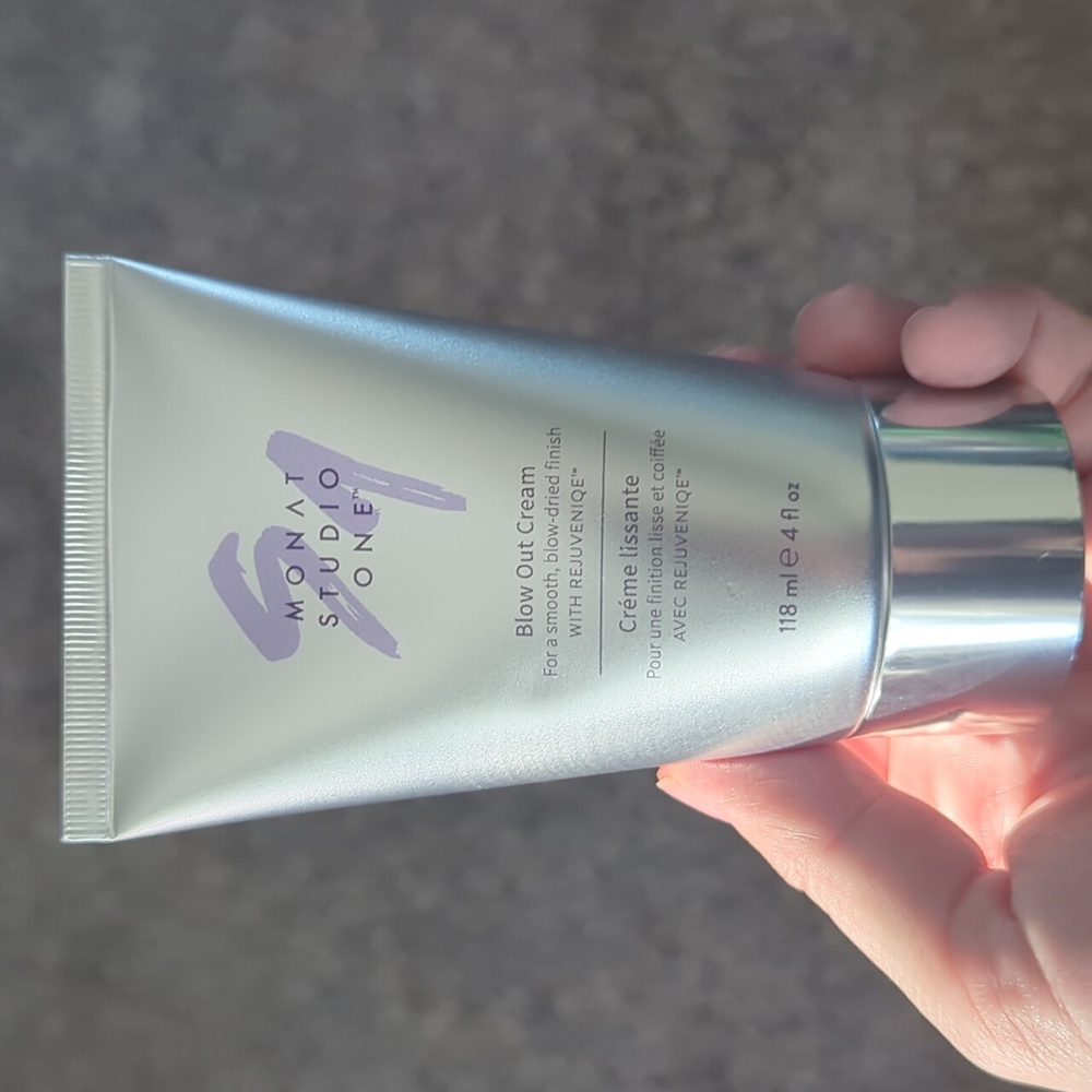 Monat Studio One Blow Out Cream
